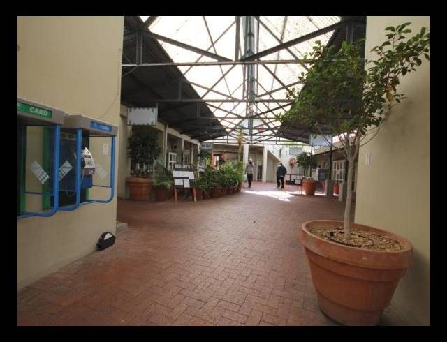 RETAIL PROPERTY TO RENT IN PLUMSTEAD